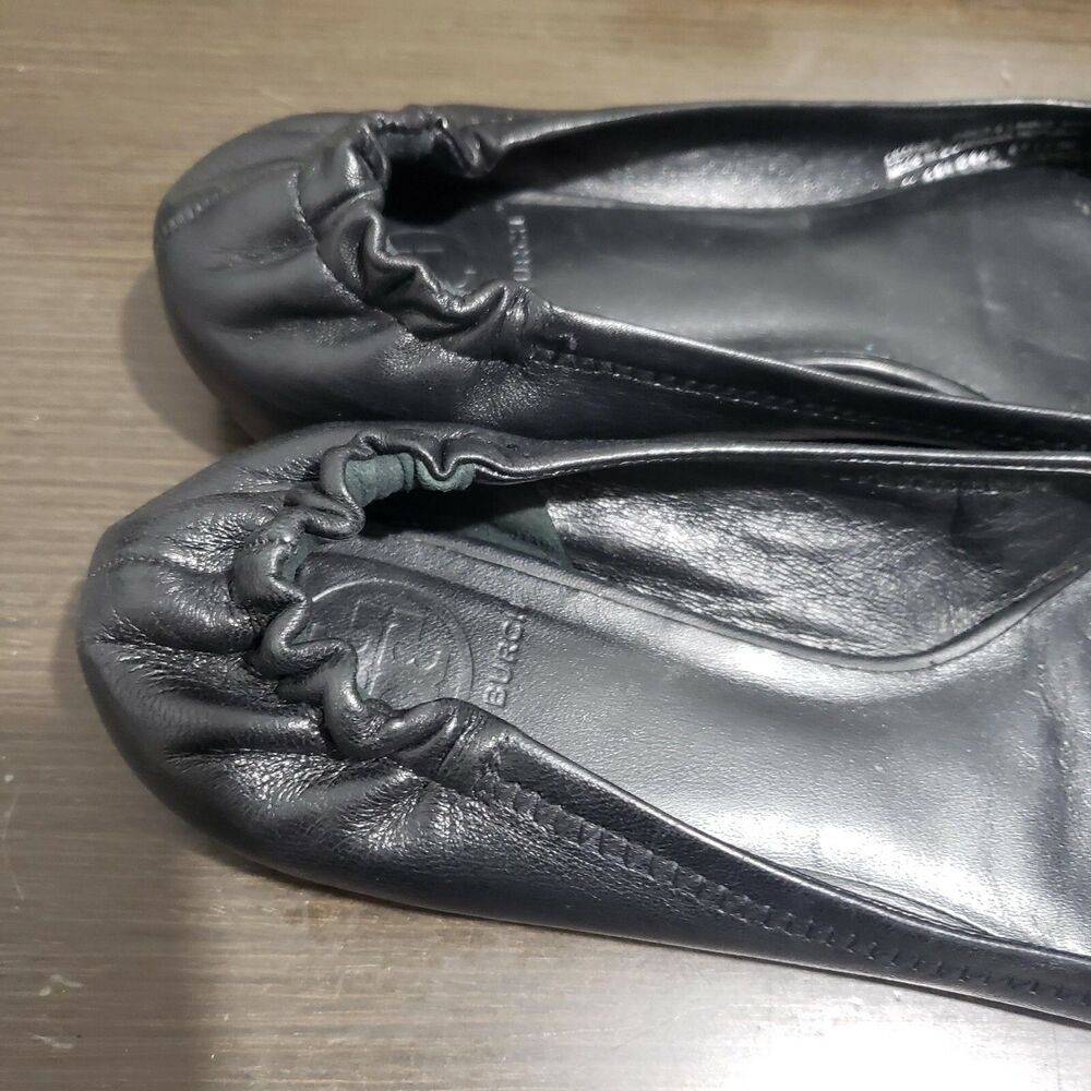 Tory Burch Black Flat Shoes Gold Logo 8M - Picture 8 of 12